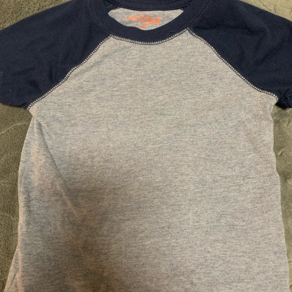 Baby/Toddler | Cat & Jack | Heather Gray & Navy Color Block Shirt | 12M - Picture 2 of 6